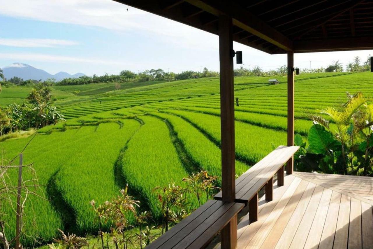 Bulung Daya Beach Villa Retreat Antasari Ngoại thất bức ảnh