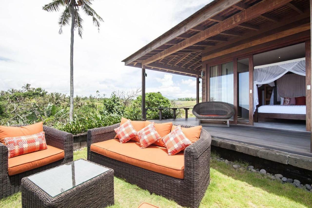 Bulung Daya Beach Villa Retreat Antasari Ngoại thất bức ảnh
